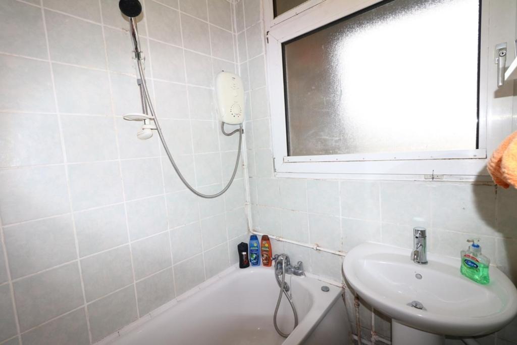 Cosy 3 Bed Apt, Old Truman Brewery! Brick Lane, London, E1 Exterior foto